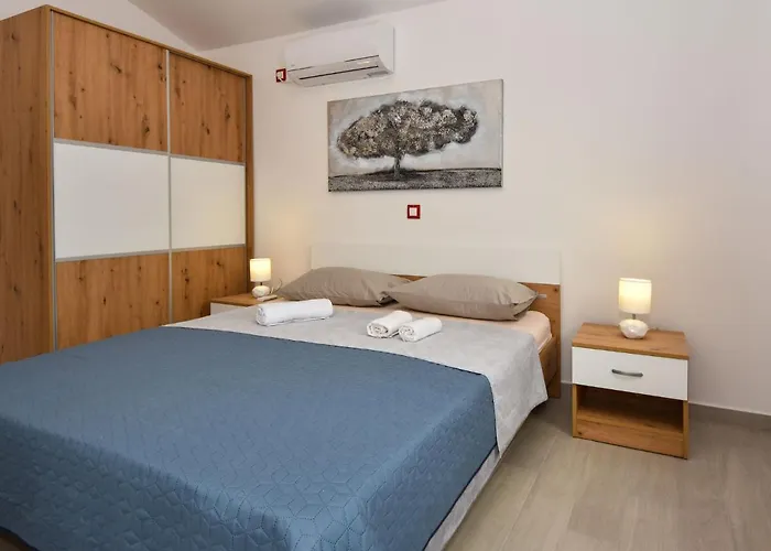 Lägenhet Ika By Interhome Maslenica