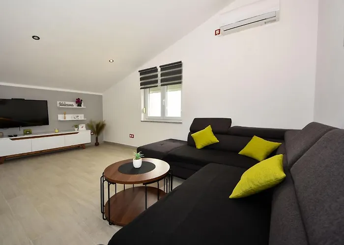 Apartment Ika By Interhome *